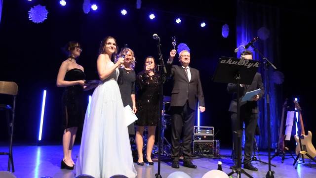 Ples naší školy byl opět skvělý