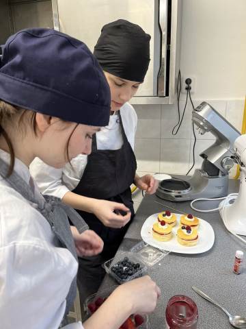 Soutěžv přípravě minidezertlů