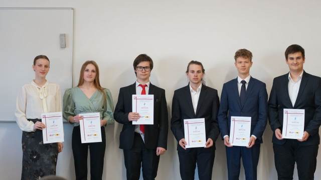 Strojaři a elektrotechnici zazářili v krajském kole SOČ