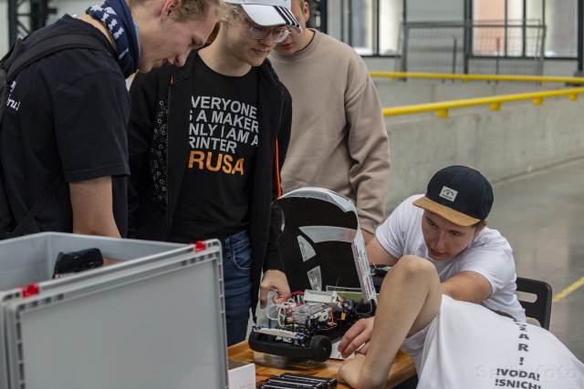 Úspěch našich techniků na H2 Grand Prix: Tým UH-TECH získal 1. místo!