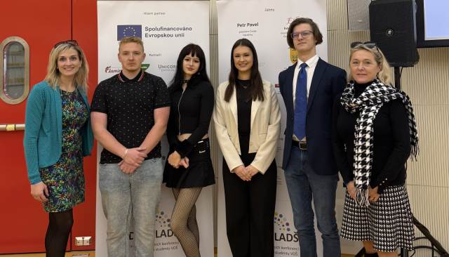 Naši studenti na prestižní konferenci Rada mladších 2025